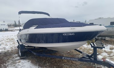 Fourwinns Bowrider Boat Rental in chestemere, Alberta