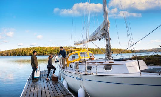 Board your daysailing adventure at our private dock on the Bras d'Or Lake at St. Peter's.