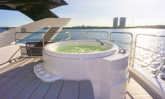 💎 Premium Listing - 76 Sunseerker Power Mega Yacht + Jacuzzi Available In Aventura, Florida