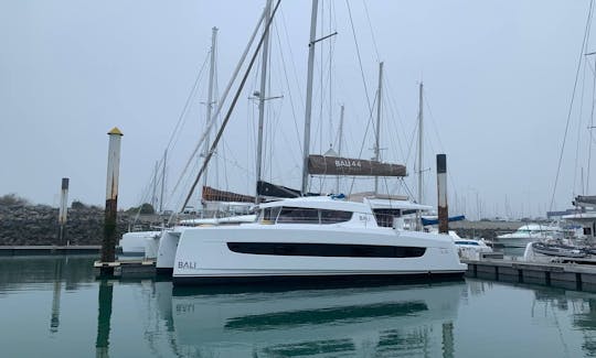 Brandnew Bali 4.4 Sailing Catamaran Charter in San Antonio Ibiza, Islas Baleares