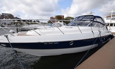 Gorgeous Cranchi 45ft Italian Luxury Yacht In Miami!!