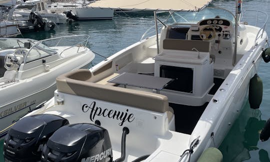 Bateau Capelli 28WA à louer dans la municipalité de Tivat