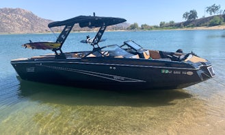 24ft Heyday Surf Boat for rent on Lake Perris