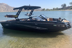 24ft Heyday Surf Boat for rent on Lake Perris