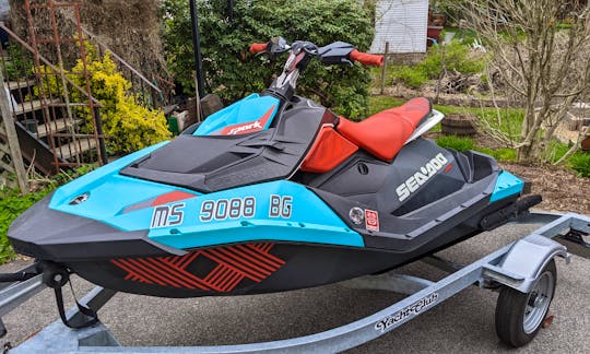 2 PWCs on trailer in Haverhill, MA: Sea-Doo Spark Trixx 2up, Yamaha Waverunner EX Sport 3up (delivery available*)