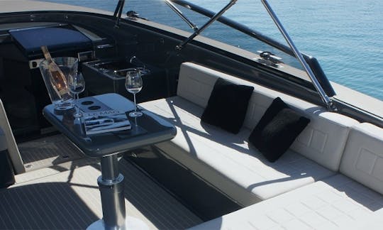 Alquiler del yate a motor Pure Dutch Vandutch 40 en Eivissa, Illes Balears