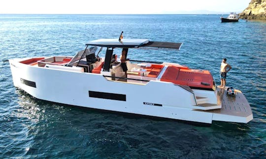 50ft Motor Yacht Rental in Eivissa, Illes Balears