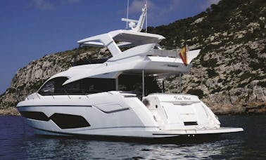 Sunseeker Manhattan 66 Motor Yacht Rental in Eivissa, Illes Balears