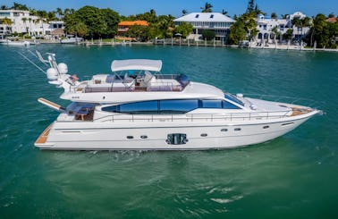 70FT Ferretti Yacht Available In Miami for up to 13 peoples