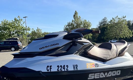 Location de jet-ski pour deux personnes sur le lac Folsom