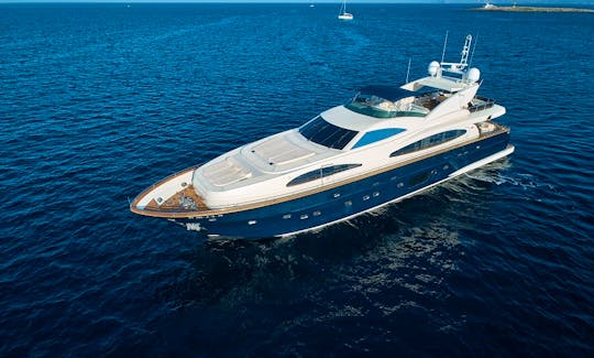 Astondoa 102 GLX Power Mega Yacht in Eivissa, Illes Balears