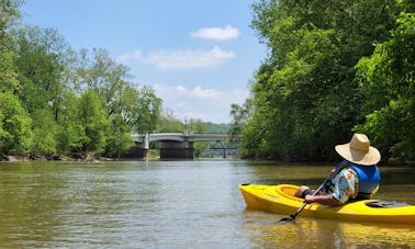 Navega en kayak por el puente en Y y las pintorescas vías fluviales de Zanesville