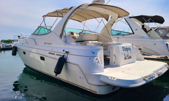 Lets get cruising! Book Cruisers Yachts 3375 Espirit Motor Yacht in Chicago, Illinois