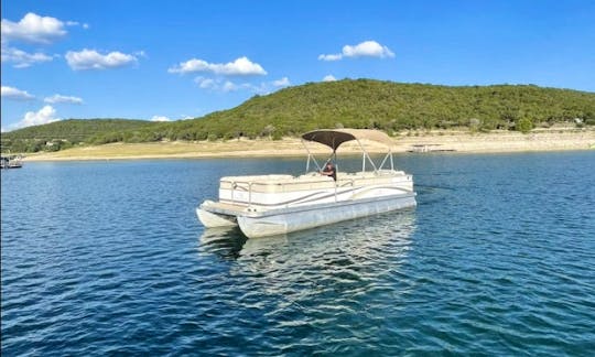 Lake Travis Pontoon Party Boat For 13 People!