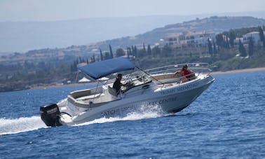 Charter 26 ft Marinello Speedboat in Cyprus, Poli Crysochous