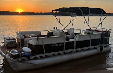 Swim, Party, Cruise and Enjoy a Day on a Tritoon on Lake Norman!