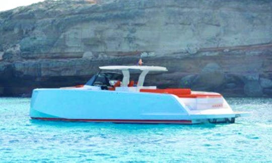 Pardo 50 Augusti Motor Yacht Rental in Eivissa, Illes Balears