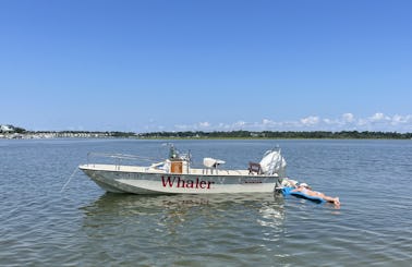 17' Boston Whaler Bay Boat in Wrightsville Beach (Licensed Captain Included) Fun!