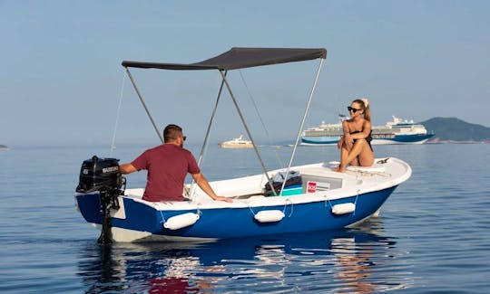 Rent 16ft Elon Pasara Powerboat in Dubrovnik