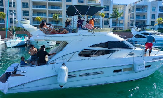 Sealine 45ft Yacht GM45SLFB Charter  Cancun Isla Mujeres 14 people