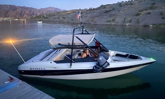 ✨Beautiful and Comfortable 20' Reinell Penta 5.0 OGL for rent at Lake Mead