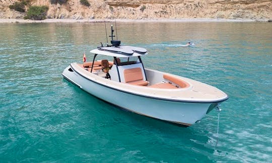 ''Popeye'' Wajer 38s Motor Yacht Rental in Eivissa, Illes Balears