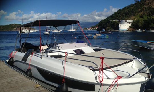 Beneteau Flyer 7.7 Motor Yacht Rental in Pointe-a-Pitre, Guadeloupe