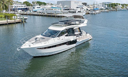 Galeon 500 Motor Yacht Rental in Palm Beach Gardens, Florida