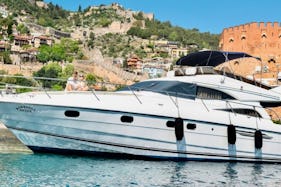 Luxury Motor Yacht in Alanya for 12 guests