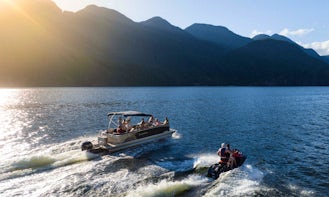 12 Person Luxury Pontoon in Downtown Vancouver