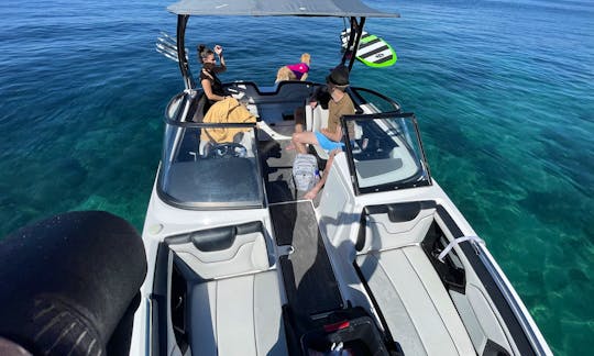 Amazing New Yamaha Surf Boat for Rent in South Lake Tahoe!