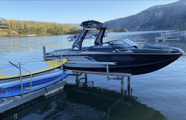 2021 Centurion ri245 Surf Boat for Rent on Lake Chelan, Washington