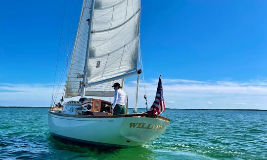 Chesapeake Rhodes 32ft Classic Sailing Yacht in Fort Lauderdale, Florida