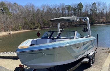 Captain Fuel Wakesurf Wakeboards INCLUDED 2022 Nautique S23 Lake Norman  