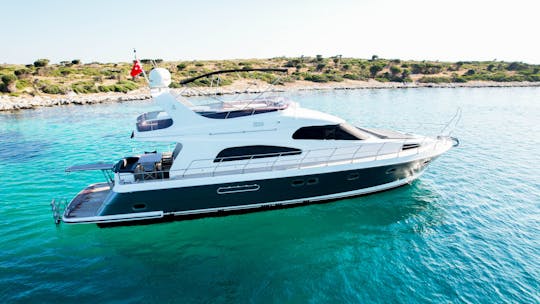 Bateau VIP personnalisé de 66 pieds à Bodrum