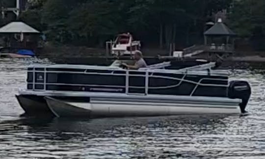 2022 21ft Princecraft Vectra Pontoon for Rent on Mtn Island Lake!