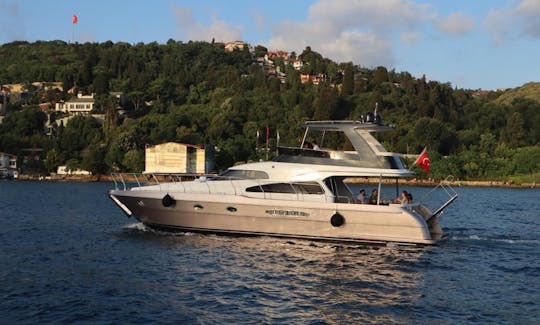 Yacht à moteur de luxe Turkey de 60 pieds 2021 à louer à Istanbul