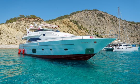 Aluguel de iates M/Y GEMINIS Astondoa Power Mega de 83 pés em Eivissa, Illes Balears