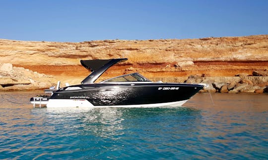 Monterey 278 Bowrder Rental in Eivissa, Illes Balears