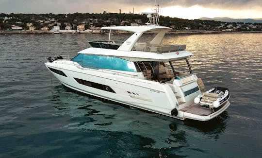70ft Male IV Power Mega Yacht Rental in Monaco