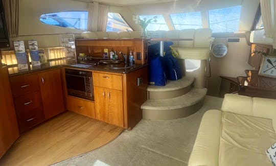 Multi Level 38' Carver Yacht for 12 Guests in Chicago, IL - Best Value! (MPY#6)