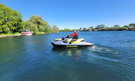 Sea Doo's Gti Se 130 Jet Ski Rental in Oakville, Ontario