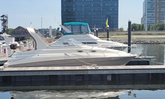 Stunning!!! Smooth 26ft Larson Party Cabin Cruiser for Baltimore, Maryland