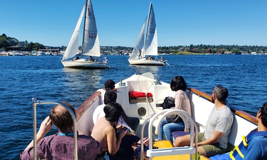 1-Hour Lake Union Tour on Mocha onboard 26' Adventure Mini-Ferry