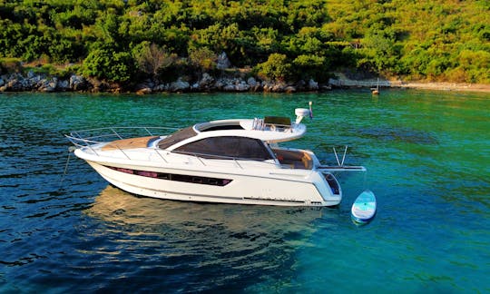 Jeanneau Leader 10 Motor Yacht Rental in Dubrovnik, Croatia