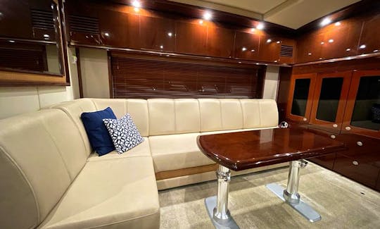 52ft Luxurious and Highly maintained Yacht - VIP Service in Nassau, The Bahamas