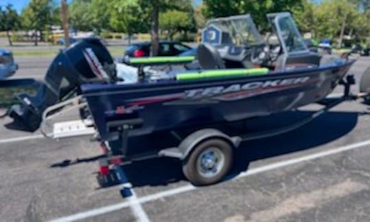 2020 V16 WT Tracker for Rent! Great for fishing in Delta, Rio Vista, Sac River. Hourly, Daily rates available!