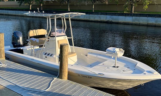 Rent the 22ft Nautic Star 2200 Sport for Unforgettable Moments in Bonita Springs