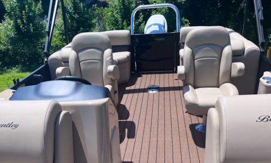 2023 Bentley Tritoon Boat Rental on Lake Norman NC