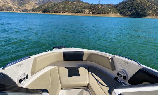 2018 21' Chaparral for Rent!